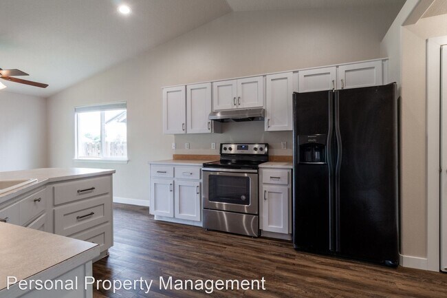 Building Photo - 3 br, 2 bath House - 15905 NE 89th St