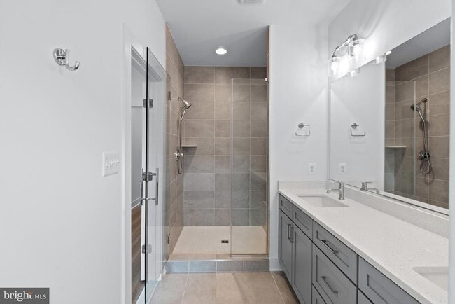 Building Photo - 3307 Streamlet Ln
