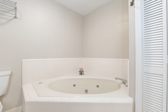 Building Photo - 3724 NW 54th Ln