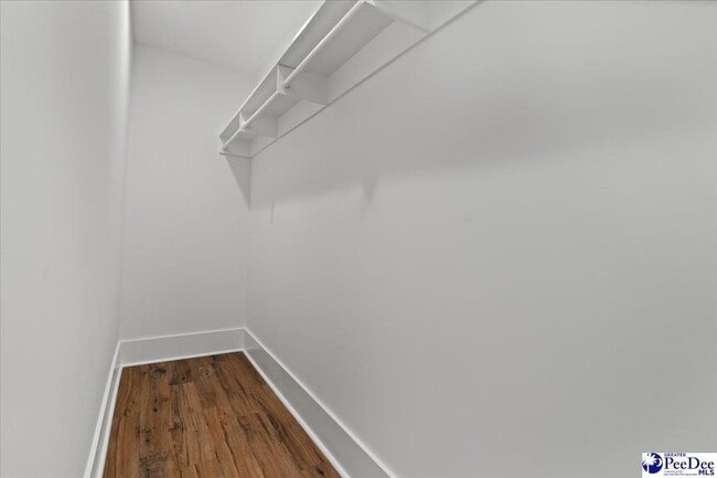 Building Photo - 501 W Cheves St