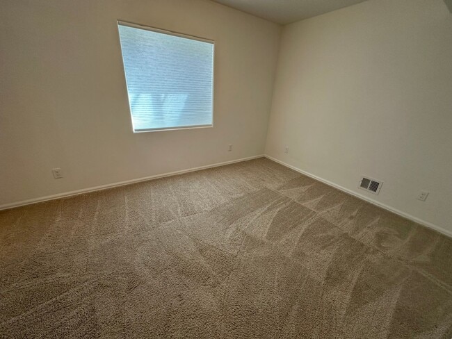 Building Photo - Remarkable 5 bed 4 bathroom in Banning Lewis Ranch With Lawn Care Included!!!