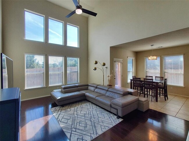 Building Photo - 1436 Lindo Dr