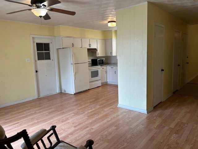 Building Photo - 325 Mackeral St