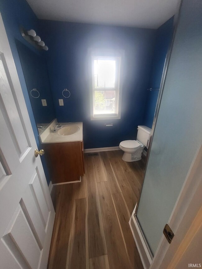 Building Photo - 3811 E Cobble Creek Dr