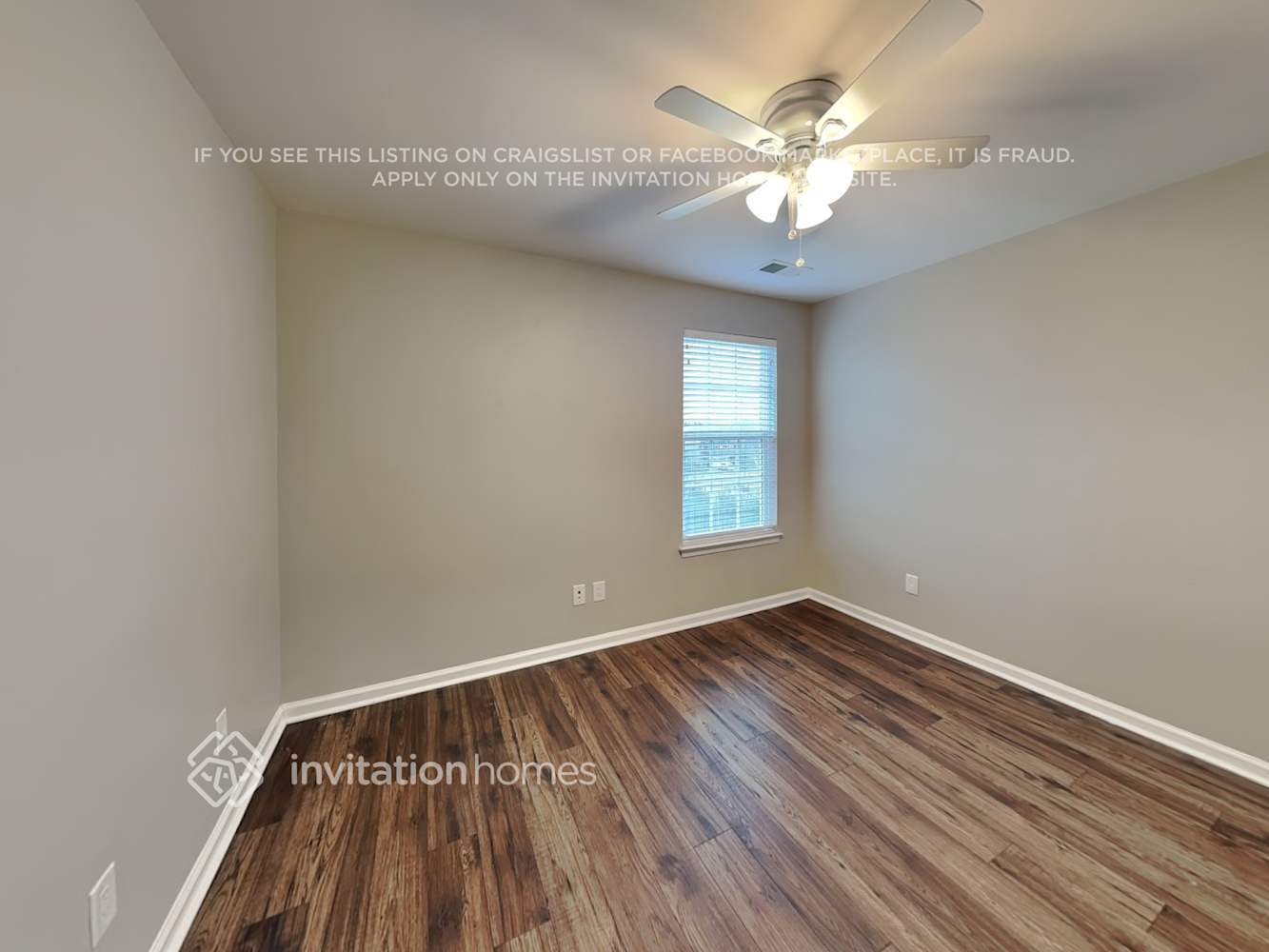 Building Photo - 223 Elba Dr