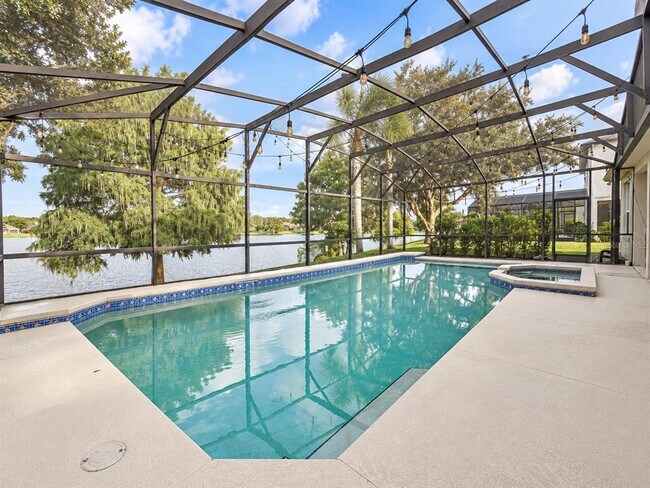 Building Photo - 13535 Bluewater Cir