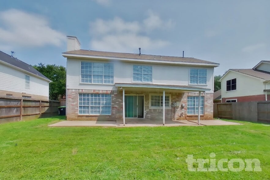Building Photo - 3115 Granite Lake Dr