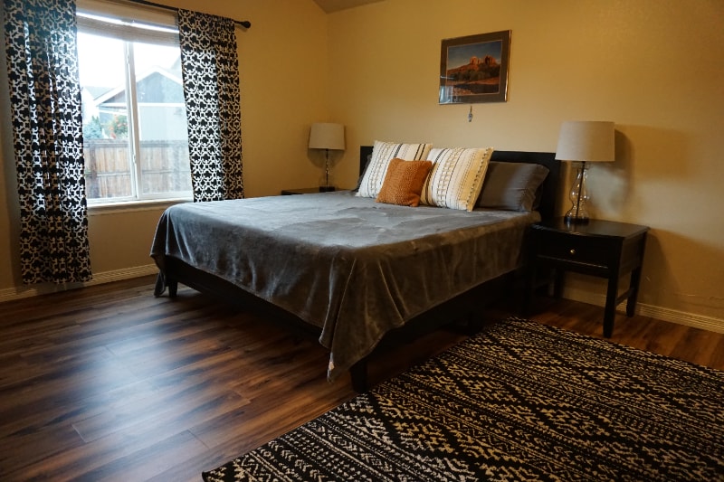 Building Photo - 1611 Jennifer St