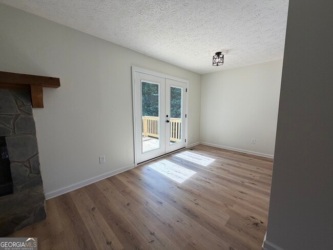 Building Photo - 1730 Bullock Dr
