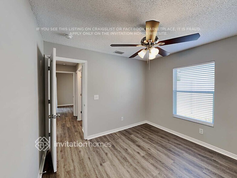 Building Photo - 2330 Tioga Dr