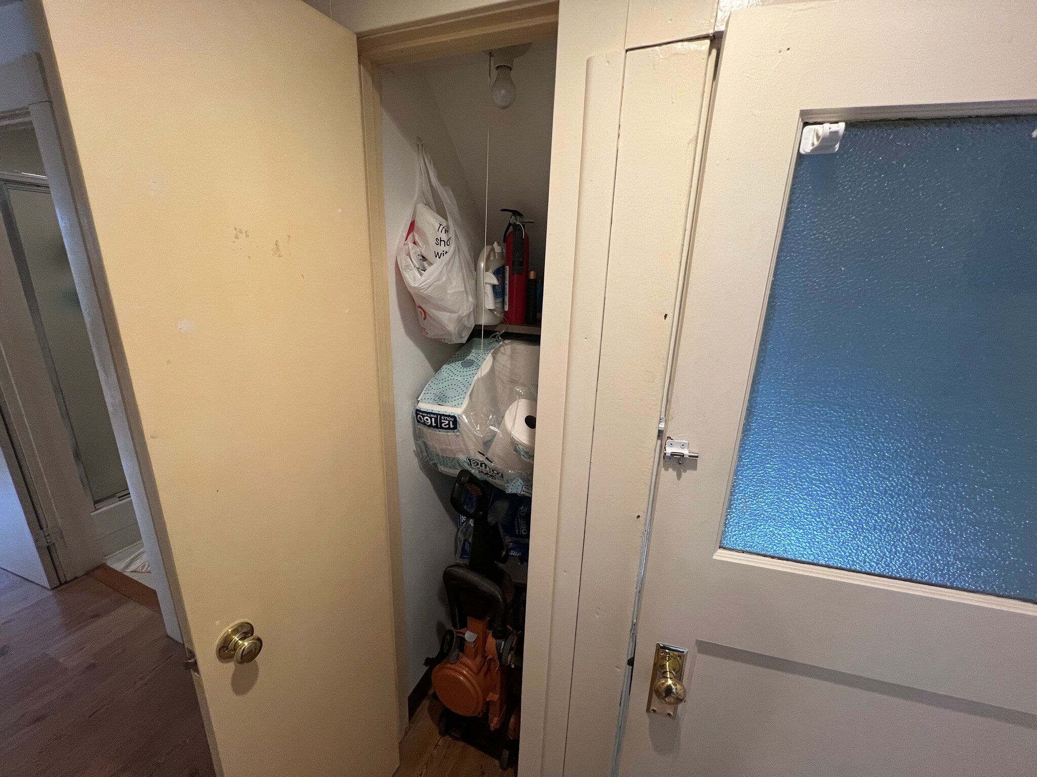 Building Photo - 7 Jay St