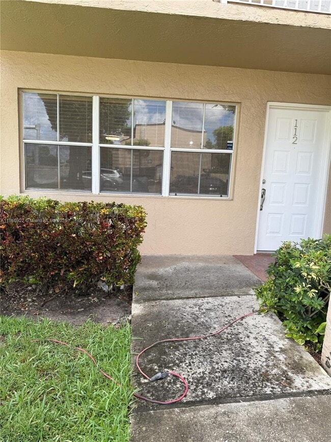 Building Photo - 675 NW 85th Ct