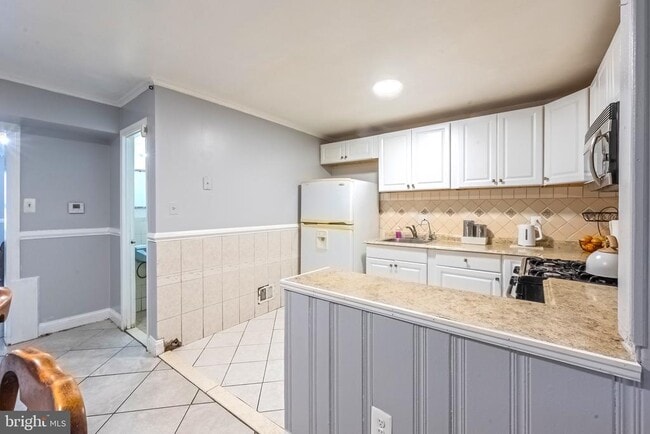 Building Photo - 9832 Buckner Rd