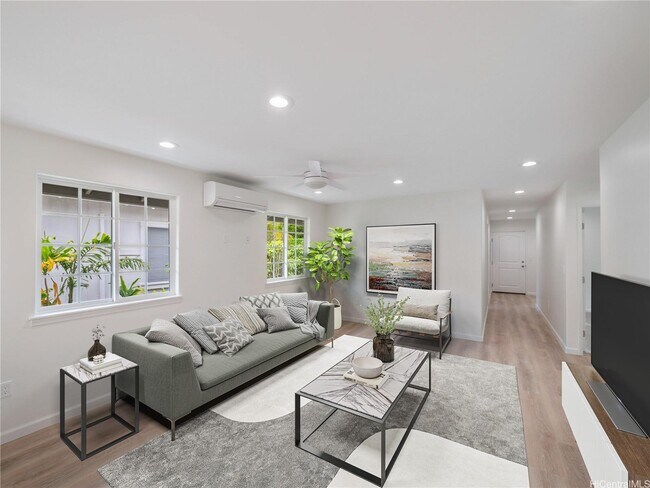 Building Photo - 2883 Oahu Ave