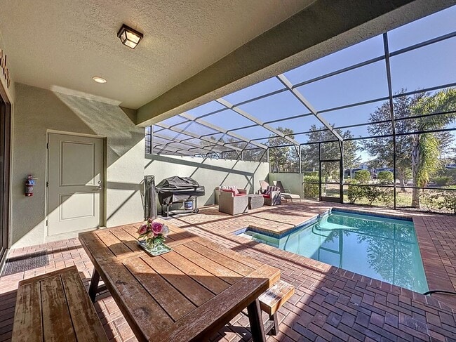 Building Photo - 4626 Terrasonesta Dr
