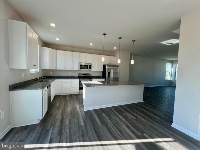 Building Photo - 253 Telluride Wy