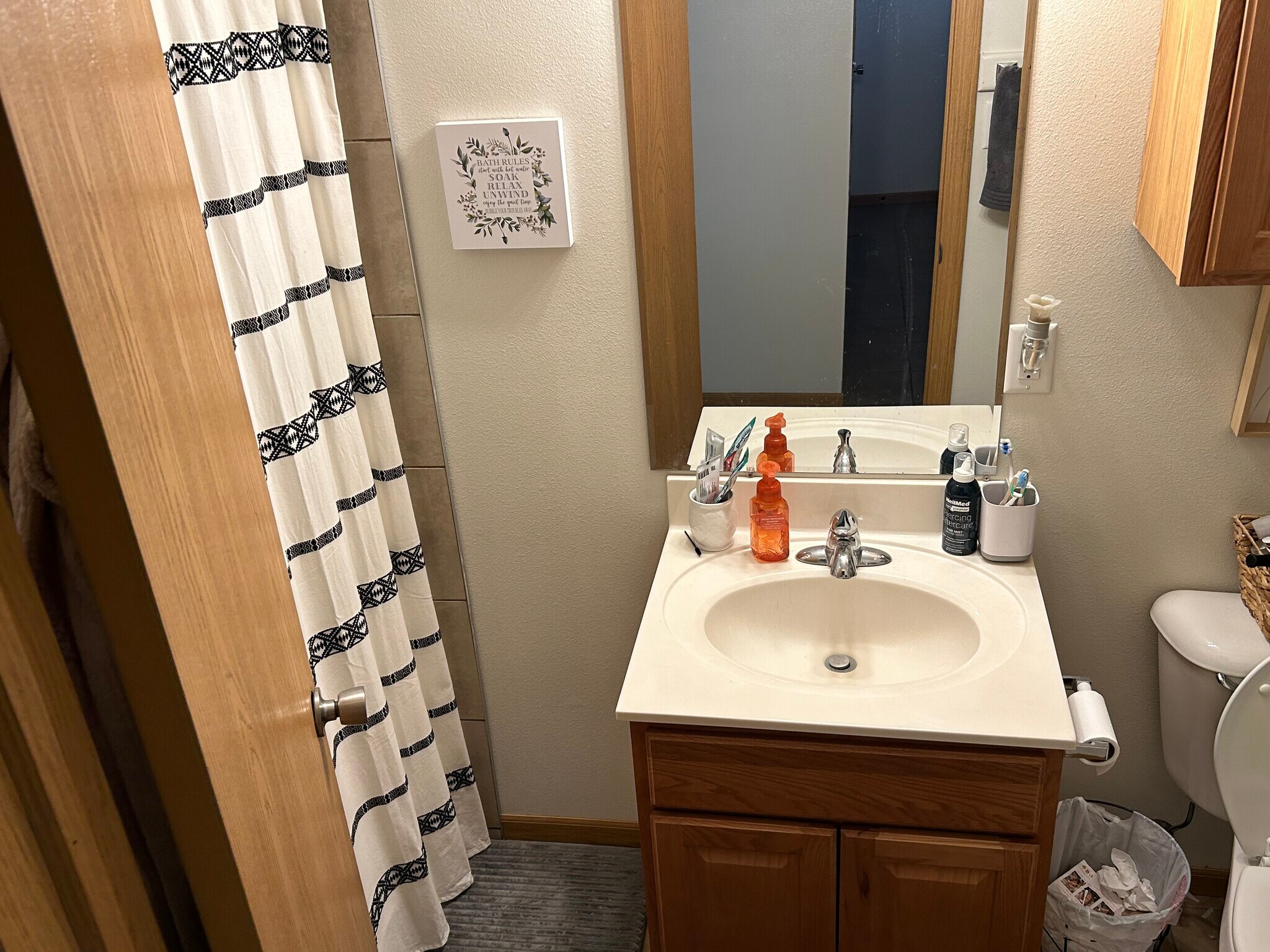 Building Photo - 1505 Springbrook Dr