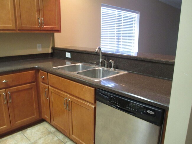 Building Photo - 2954 Palmetto Ridge Way