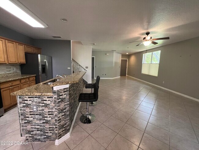 Building Photo - 100 Grey Widgeon Ct
