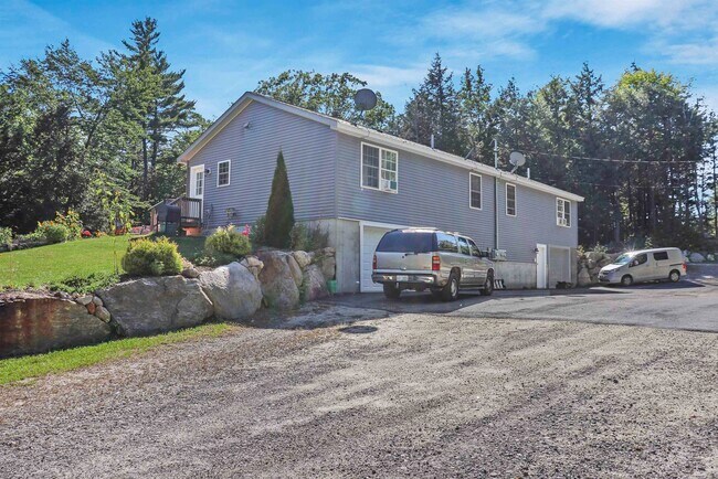 Building Photo - 117 Access Rd
