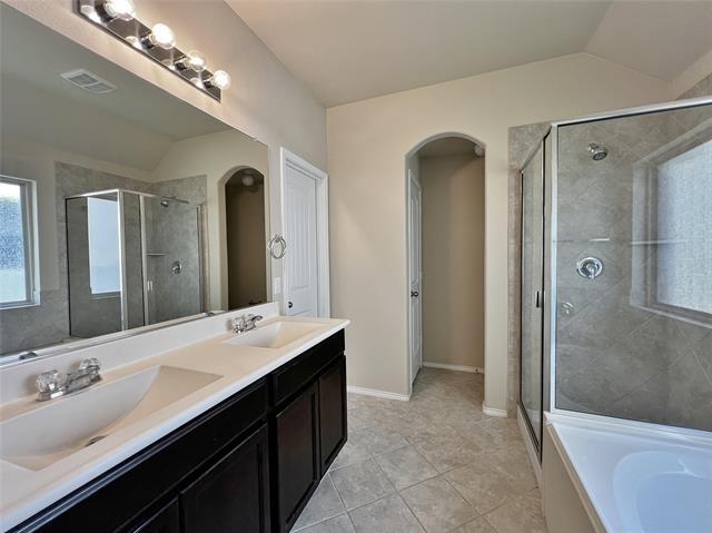 Building Photo - 8472 Gentian Dr