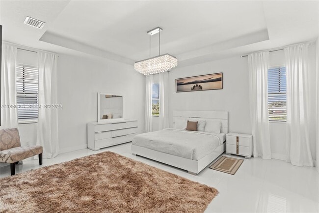 Building Photo - 14841 SW 39th Terrace