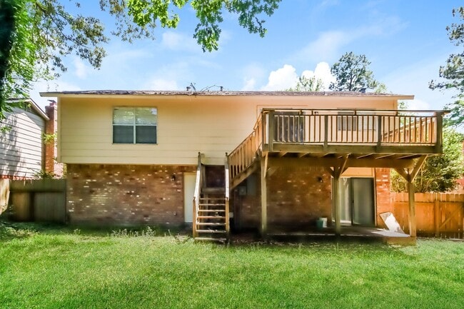 Building Photo - 3215 Birch Creek Dr