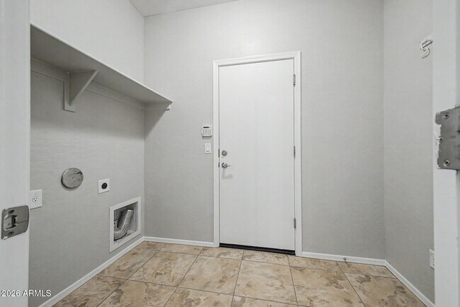 Building Photo - 319 S 197th Ave