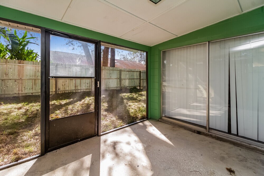 Building Photo - 1240 Crossfield Dr