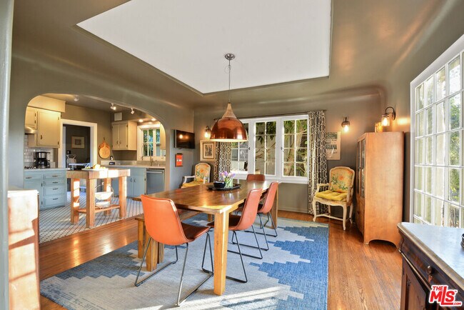 Building Photo - 6717 Whitley Terrace