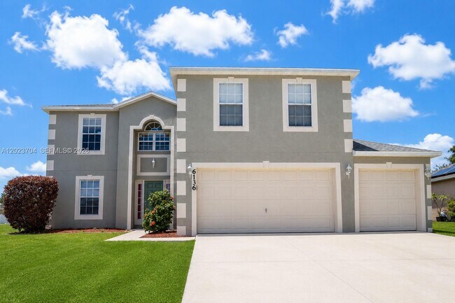 Building Photo - 6136 NW Gaylord Terrace