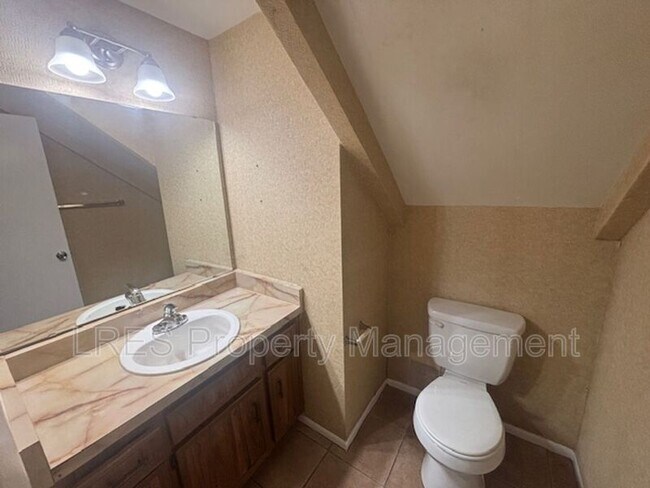 Building Photo - 4638 Lighthouse Cir