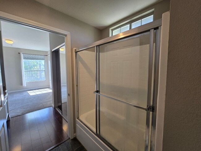 Building Photo - CANYON CREST CONDO