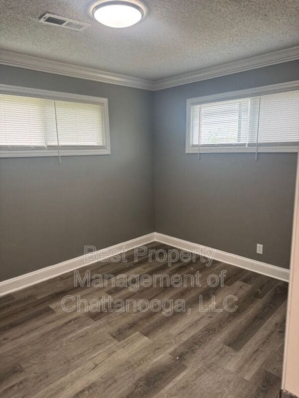 Building Photo - 3111 N Hawthorne St