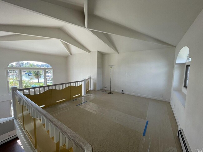 Building Photo - 124 Montego Key