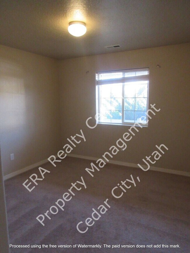 Building Photo - 4276 W 300 N