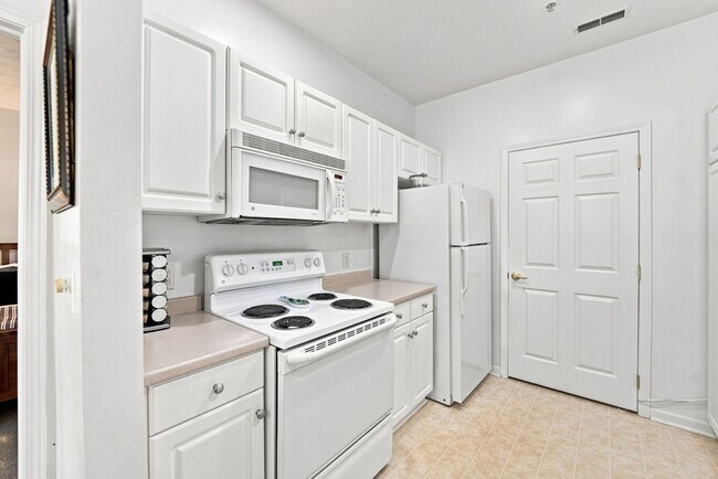 Building Photo - 1201 Stockton Ridge