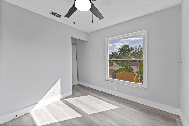 Building Photo - 8737 N Tangerine Pl