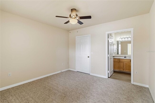 Building Photo - 1025 Villagio Cir