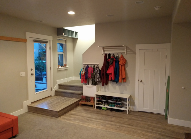 Entryway room - 315 E Oak Hollow Dr