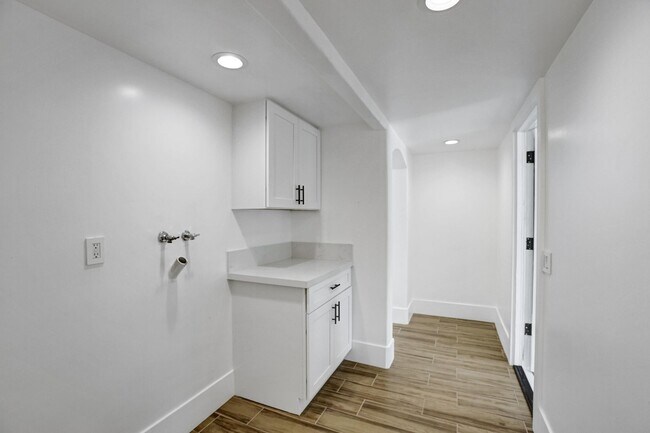 Building Photo - Beautiful 4-Bed, 2.5-Bath Home in Moreno Valley Ranch