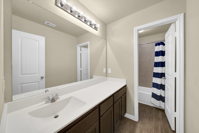 Building Photo - 4274 McGregor Blf Ln