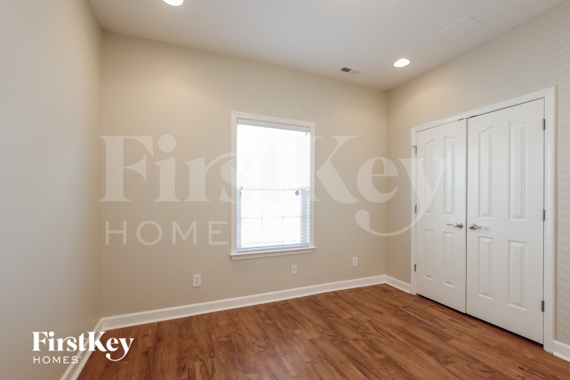 Building Photo - 4007 Fountainbrook Dr