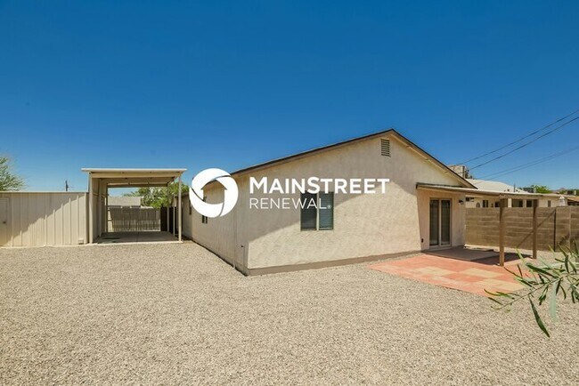 Building Photo - 3 Bedroom Pet-Friendly Home in MESA, AZ with Main Street Renewal