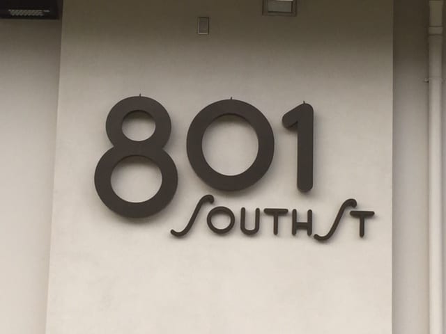 Primary Photo - 1 Bedroom, 1 Bathroom, 1 Parking (801 Sout...