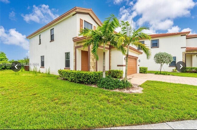 Building Photo - 10091 W 35th Ln