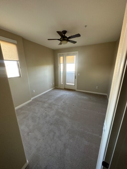 Building Photo - 3857 Pell Pl