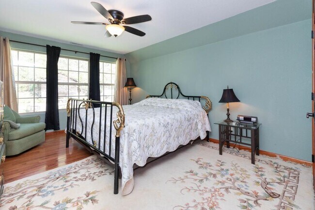 Building Photo - 9228 Big Laurel Rd