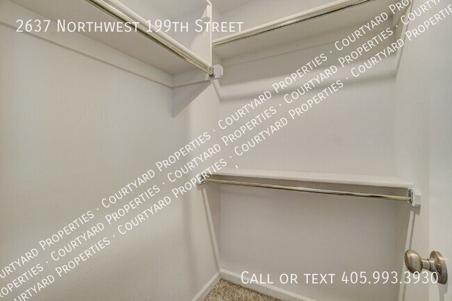 Building Photo - 2637 NW 199th St