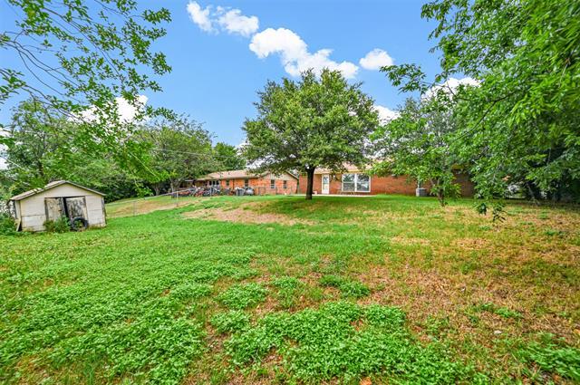 Building Photo - 6209 Shadydell Dr